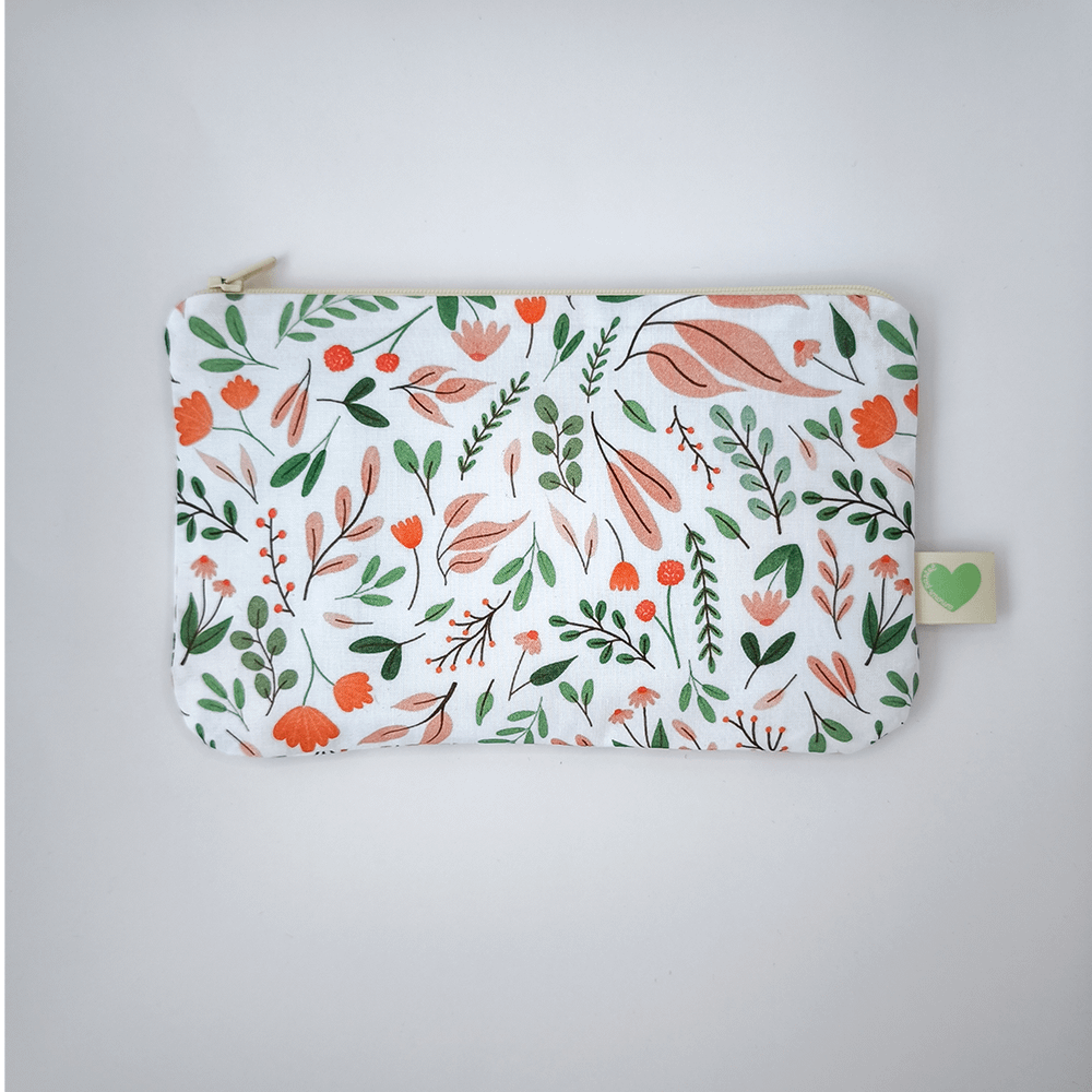 photo de la pochette en tissu jardin poudré sur fond blanc vue de face